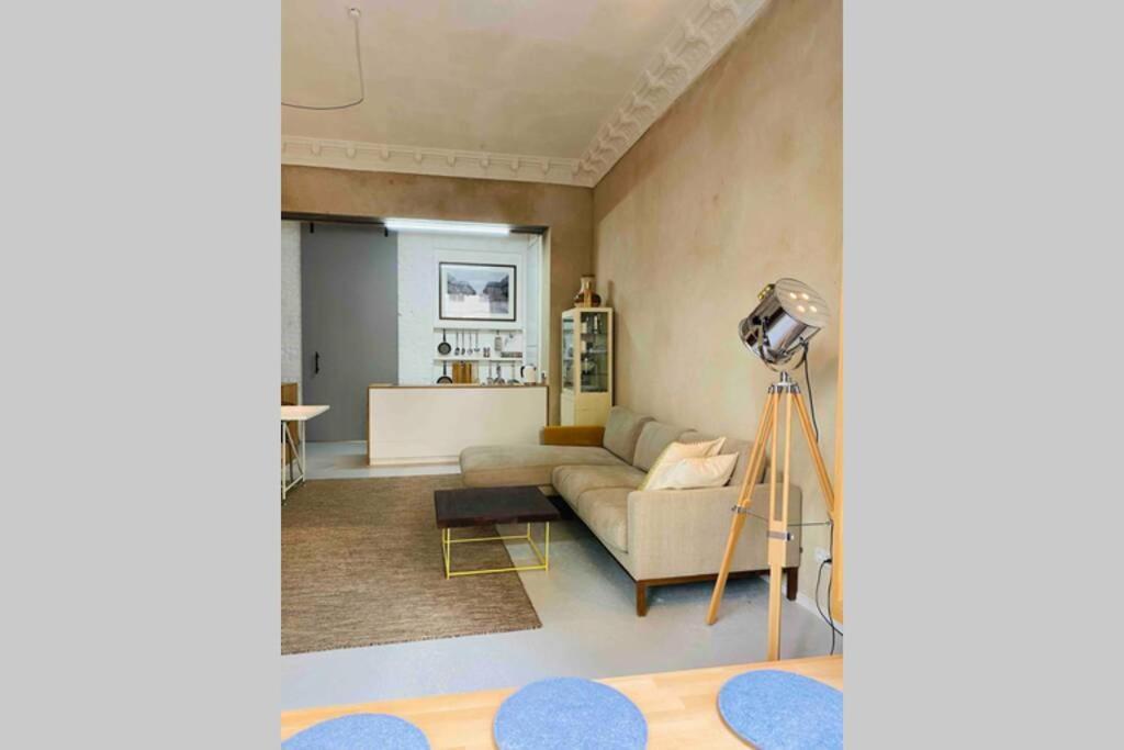 Wunderschoene Ladenwohnung In Kreuzberg