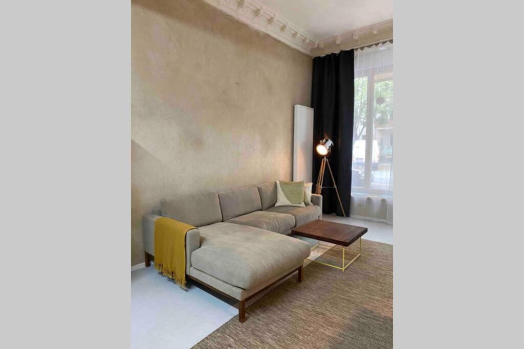 Wunderschoene Ladenwohnung In Kreuzberg Apartment Berlin